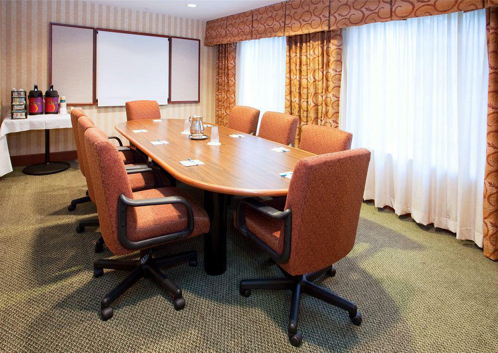 Hotel Staybridge Raleigh-durham Airport-morrisville By Ihg 3*